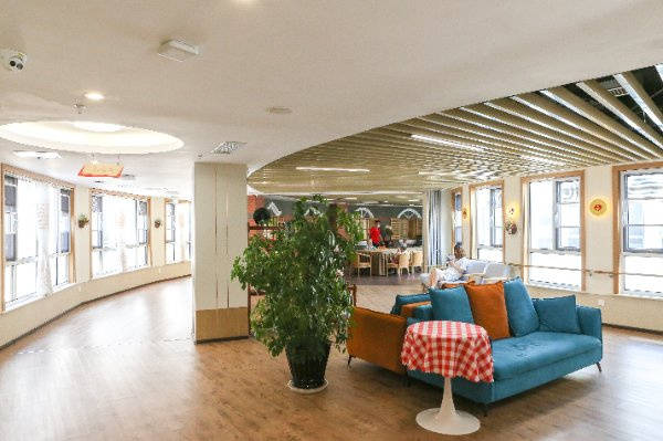 业照护康语轩孙河老年公寓医养结合服务项目详解PG电子麻将胡了22026最新北京失智老人专(图18)