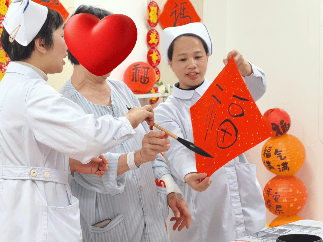 夜东莞医护人员站岗守安康！PG麻将胡了免费模拟器除夕(图6)